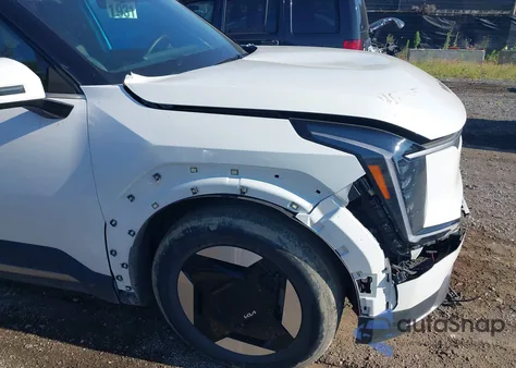 2024 Kia Ev9 Light Long Range z USA, uszkodzony, nr VIN KNDAB5S18R6019164